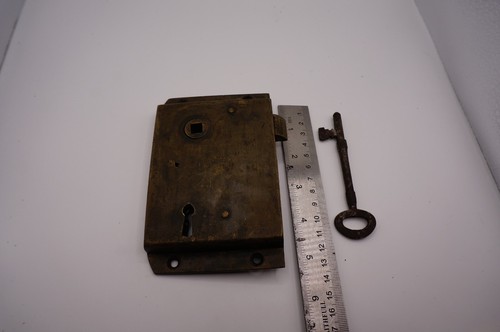 Vintage antique solid brass - /,