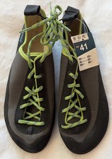 Bnwt simond rock climbing - simond,