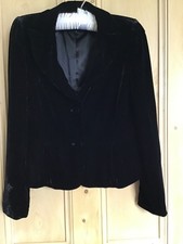 Hobbs short fitted black