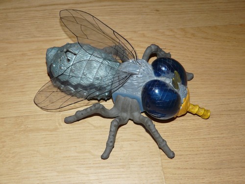 Toy quest splatter fly - splatter, bugz