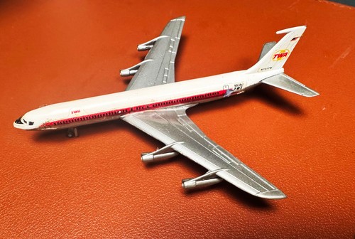 Lintoy boeing 707 - -,
