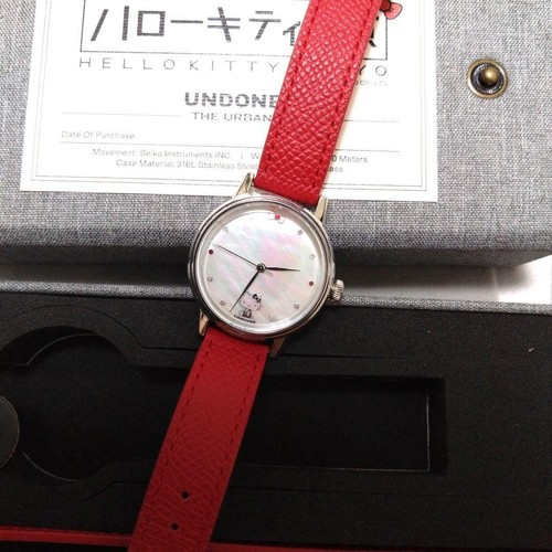 Undone hello kitty 70s limited - undone,