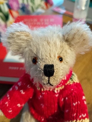 Bearly sane artist bears - sane,