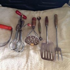LOT of 6 ~ VINTAGE Kitchen