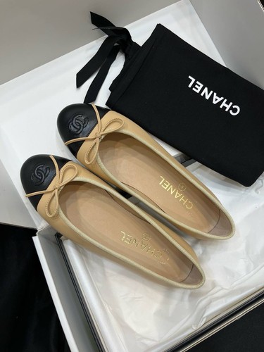 Chanel ballerina lambskin - chanel,
