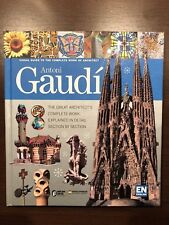 ANTONI GAUDI VISUAL GUIDE -