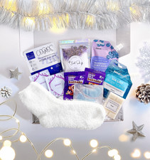 Women Christmas gift Hamper, Xmas Gifts Basket, Bath Set Spa Pamper Box For Her