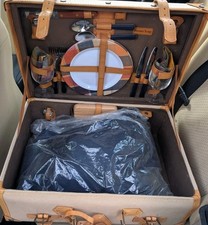 Picnic Time Discovery Luxury