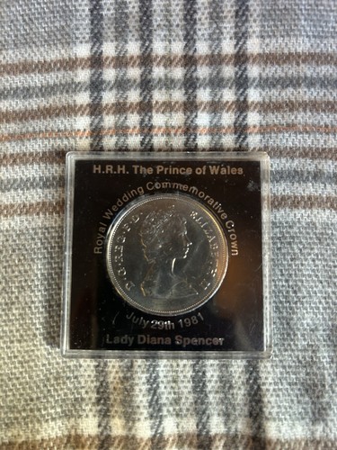 Royal wedding commemorative - royal,