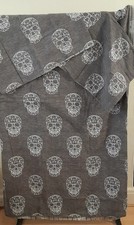 Catherine lansfield skull grey