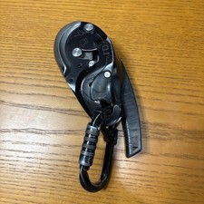 Petzl Crolles climbingwith