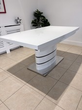 White Glass Top High Gloss
