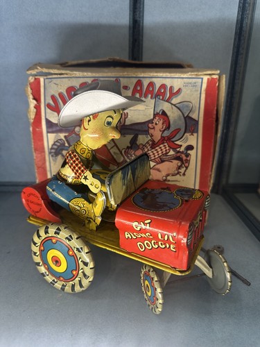Vintage boxed tin - vintage,