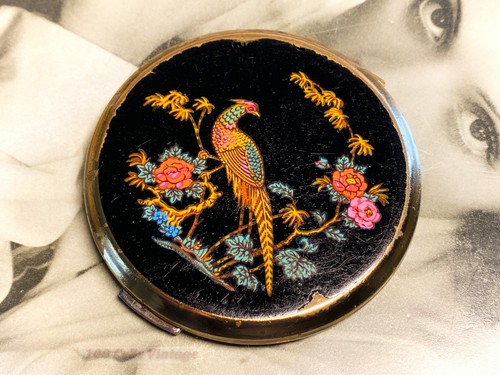 Pheasant bird black gold