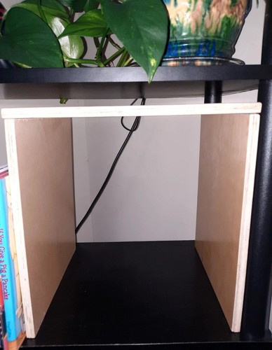 Heavy duty wood locker divider - heavy,
