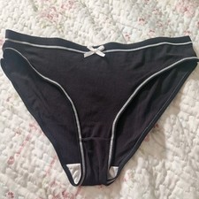 Ladies Knickers Size 12 black high leg Black Trim Soft Material Cute Bow ?new