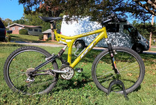 GT XCR 4000 Mountain Bike -