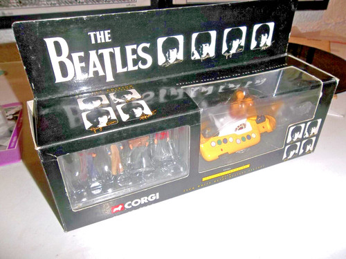 The beatles corgi yellow - beatles,