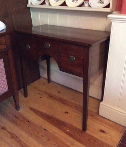 Georgian mahogany - a,