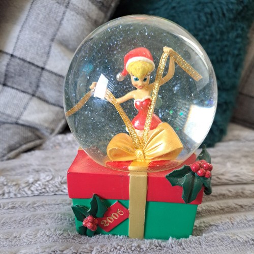 Disney tinkerbell glitter snow - glitter,