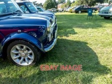 PHOTO  MINIS AT CLASSIC CAR