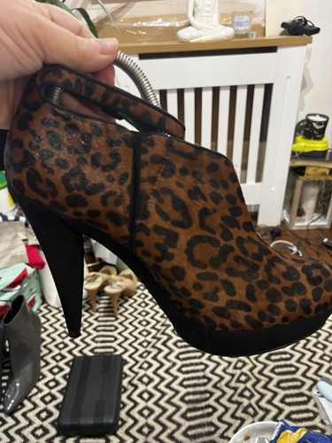 New leather leopard - new,,