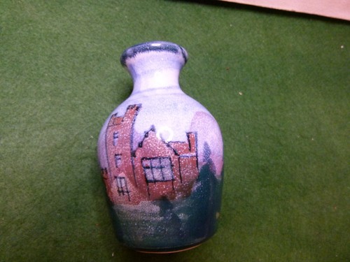Hand painted small - painted, earthenware