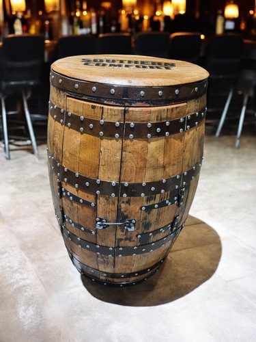 Southern comfort rustic - southern,