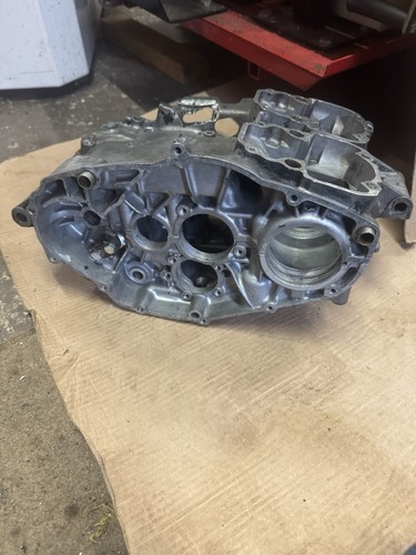 Suzuki 250 crank cases - suzuki,