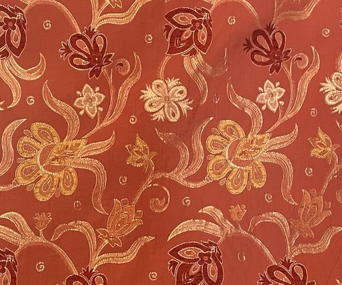 Russet,Gold,Burgundy