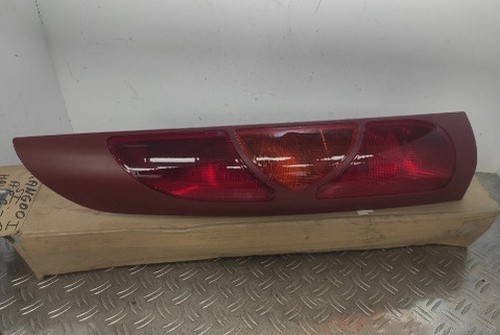 Left rear tail - left,