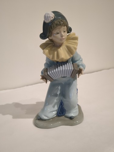 Nao lladro boy pierrot - lladro,