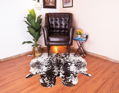 Cowhide rug brown - rug,