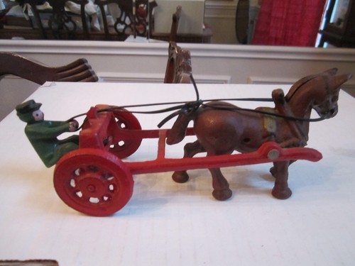 Antique cast iron single horse - single,