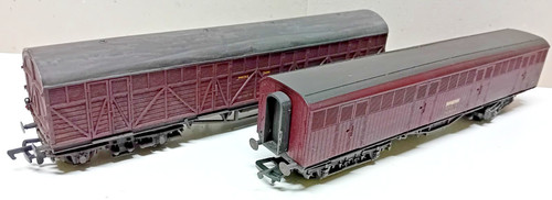 Two gauge gwr syphons - oo,