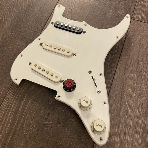 Squier fender 2004 - fender,