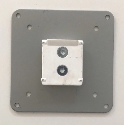 Humanscale vesa plate - m2,