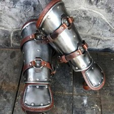 Medieval Leather Bracer Battle