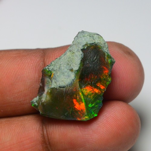 Jewelry grade black opal - grade,