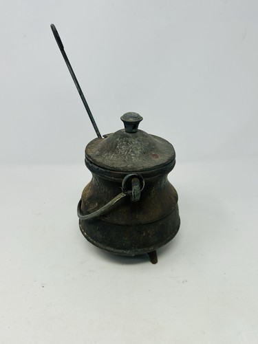 Antique primitive cast - antique, iron