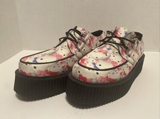 T.U.K for Women: Hello Kitty