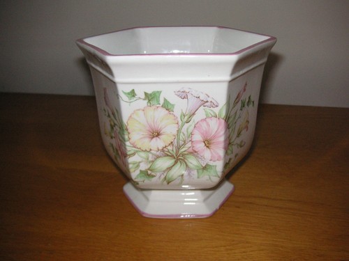 Royal winton chantelle petunia - royal,