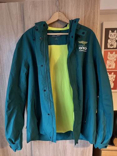 Aston martin hooded - hooded, rain