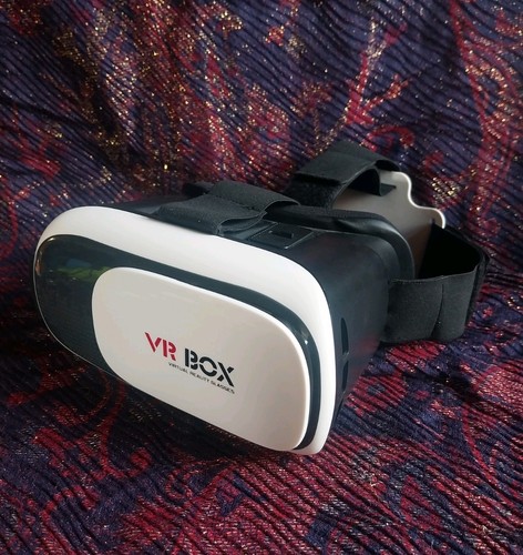 Box virtual reality headset - reality,