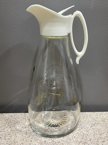 Vintage 1976 log cabin syrup - vintage,