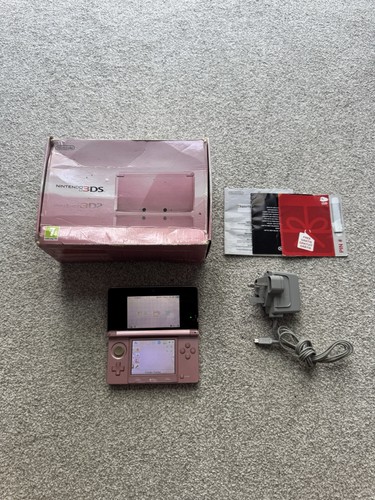 Nintendo 3ds coral pink boxed - nintendo,