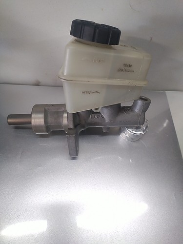 Oem brake master - master, cylinder