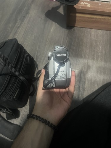 Canon mv750i mini digital - dv,
