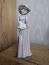 NAO Lladro " Dama Con Caniche Girl Holding Dog " Figurine