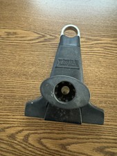 1 Yakima Car Roof Rack 1A